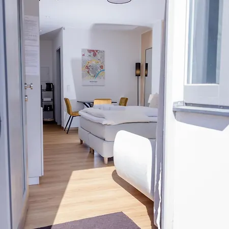 Lumen Homes - Altstadt-studio Direkt Im Zentrum, Kueche, Oeffentlicher Parkplatz Ums Eck 아파트