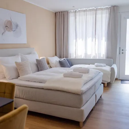 Lumen Homes - Altstadt-studio Direkt Im Zentrum, Kueche, Oeffentlicher Parkplatz Ums Eck 잉골슈타트