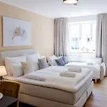 Lumen Homes - Altstadt-studio Direkt Im Zentrum, Kueche, Oeffentlicher Parkplatz Ums Eck Apartamento *