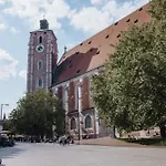 Lumen Homes - Altstadt-studio Direkt Im Zentrum, Kueche, Oeffentlicher Parkplatz Ums Eck *