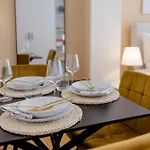 Lumen Homes - Altstadt-studio Direkt Im Zentrum, Kueche, Oeffentlicher Parkplatz Ums Eck Apartamento