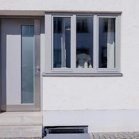 Lumen Homes - Altstadt-studio Direkt Im Zentrum, Kueche, Oeffentlicher Parkplatz Ums Eck * Ingolstadt