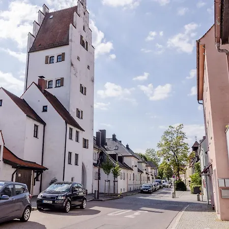 Lumen Homes - Altstadt-studio Direkt Im Zentrum, Kueche, Oeffentlicher Parkplatz Ums Eck Apartamento Ingolstadt
