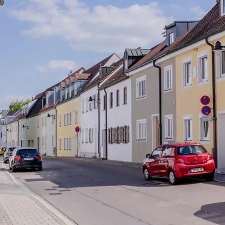 Lumen Homes - Altstadt-studio Direkt Im Zentrum, Kueche, Oeffentlicher Parkplatz Ums Eck Ingolstadt
