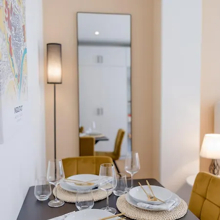 Apartment Lumen Homes - Altstadt-studio Direkt Im Zentrum, Kueche, Netflix, Oeffentlicher Parkplatz Ums Eck
