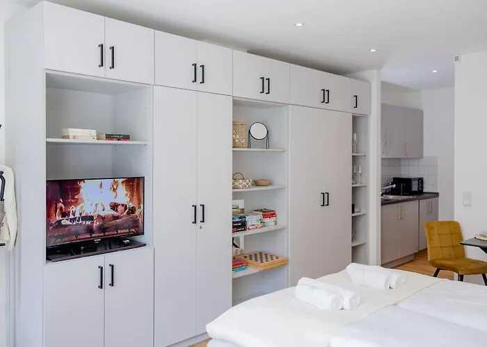 Lumen Homes - Altstadt-studio Direkt Im Zentrum, Kueche, Oeffentlicher Parkplatz Ums Eck