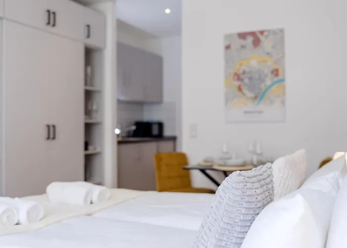 Lumen Homes - Altstadt-studio Direkt Im Zentrum, Kueche, Oeffentlicher Parkplatz Ums Eck Lejlighed