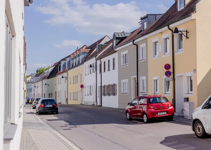 Lumen Homes - Altstadt-studio Direkt Im Zentrum, Kueche, Oeffentlicher Parkplatz Ums Eck Ingolstadt